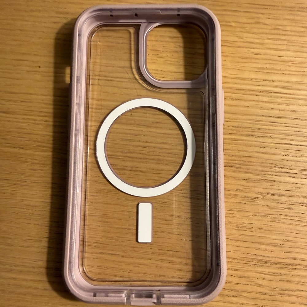 New OtterBox Clear Case with MagSafe - Light Pink - Picture 2 of 2